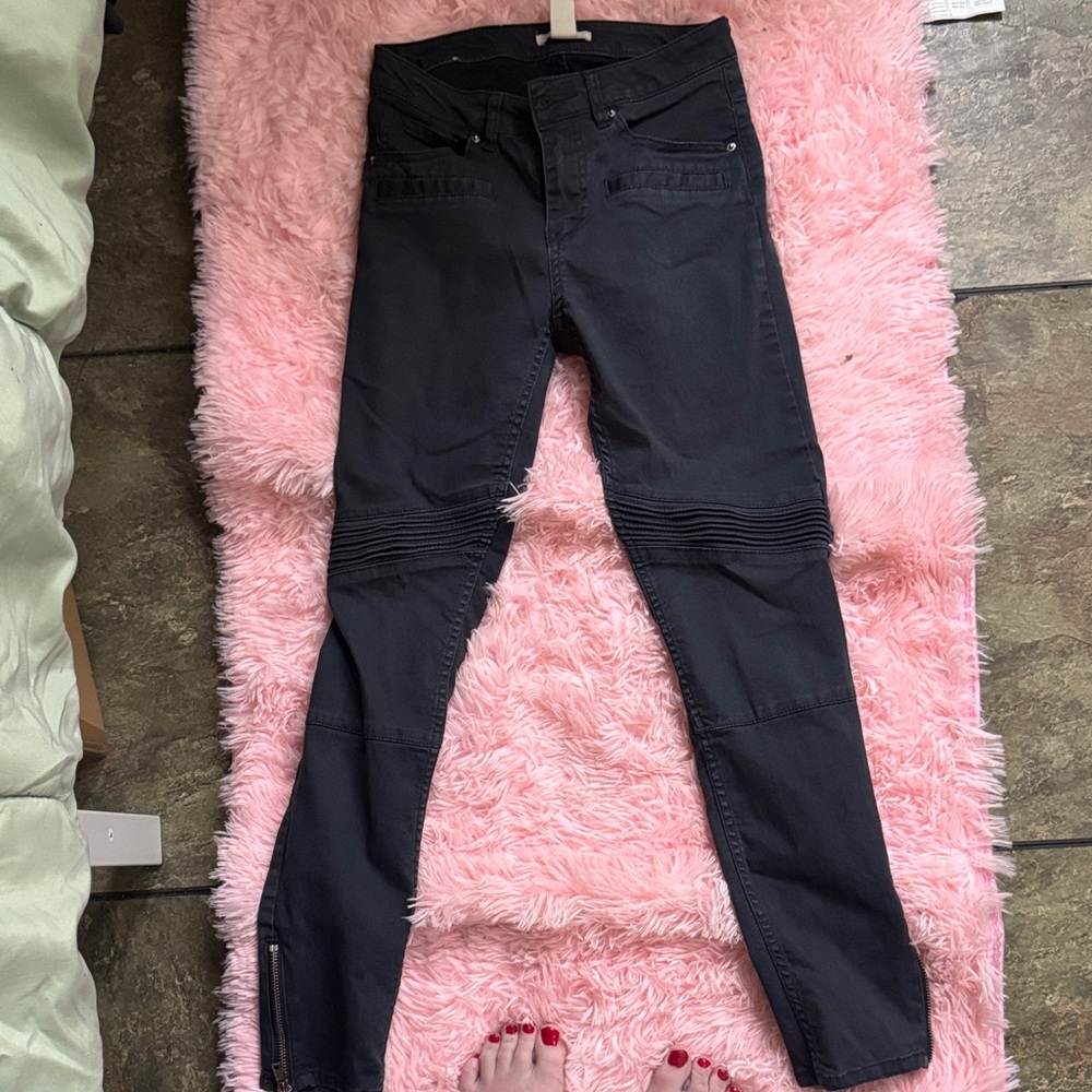 H&M Black Ankle & Cropped Jeans